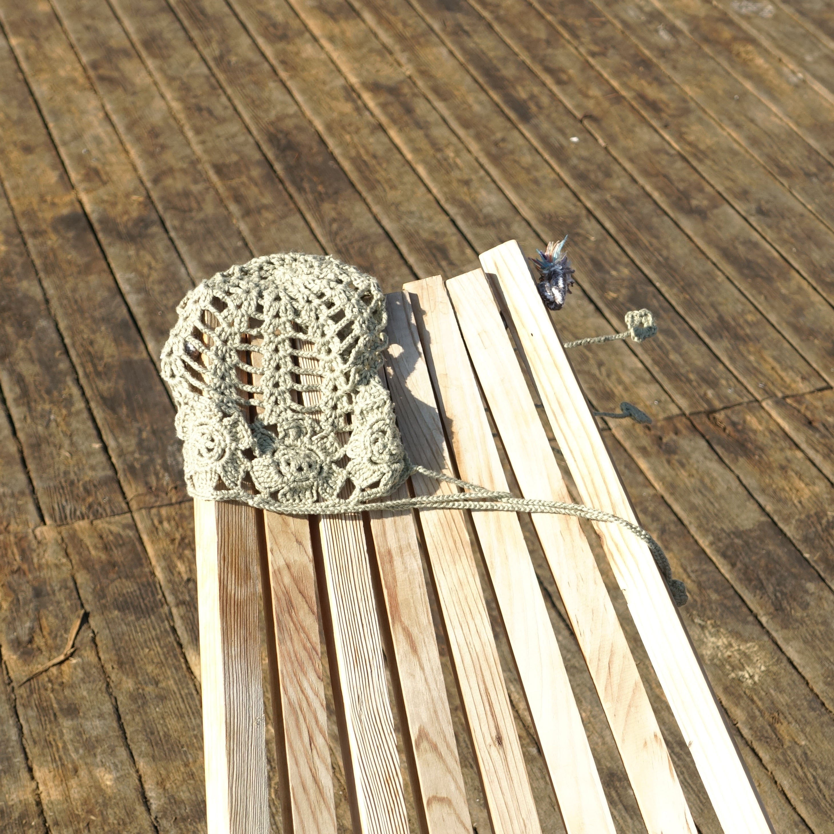 BLOSSOM CROCHET CAP