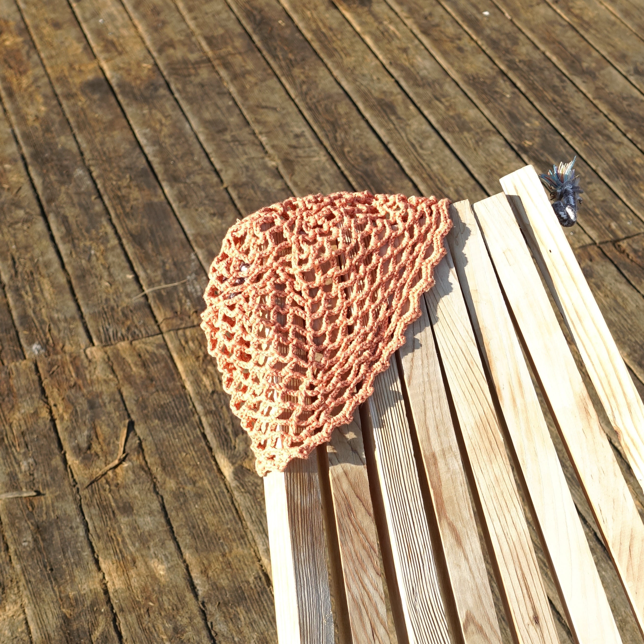 HONEYCOMB CROCHET CAP