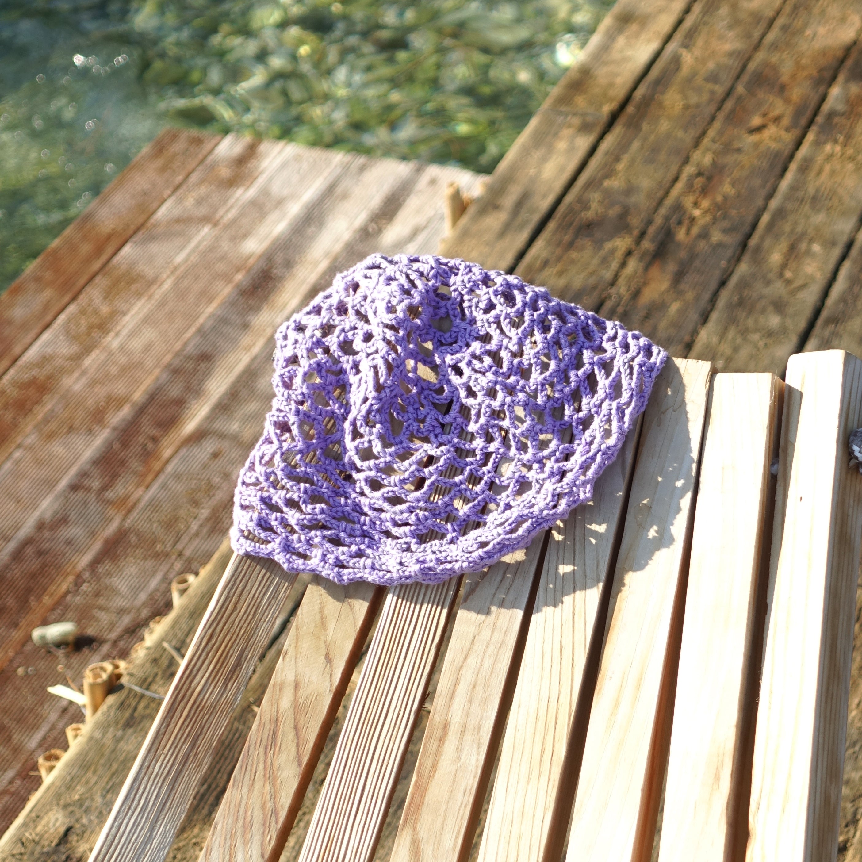 HONEYCOMB CROCHET CAP
